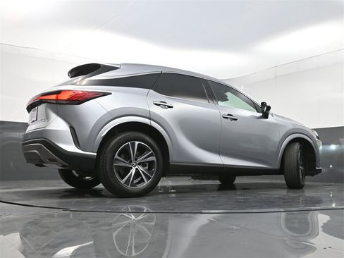 Used 2023 Lexus RX 350 Premium image 31