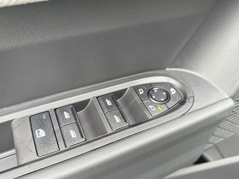 New 2026 MINI Cooper 4-Door Hardtop FWD image 26