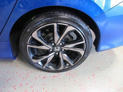 Used 2021 Honda Civic Sport image 18