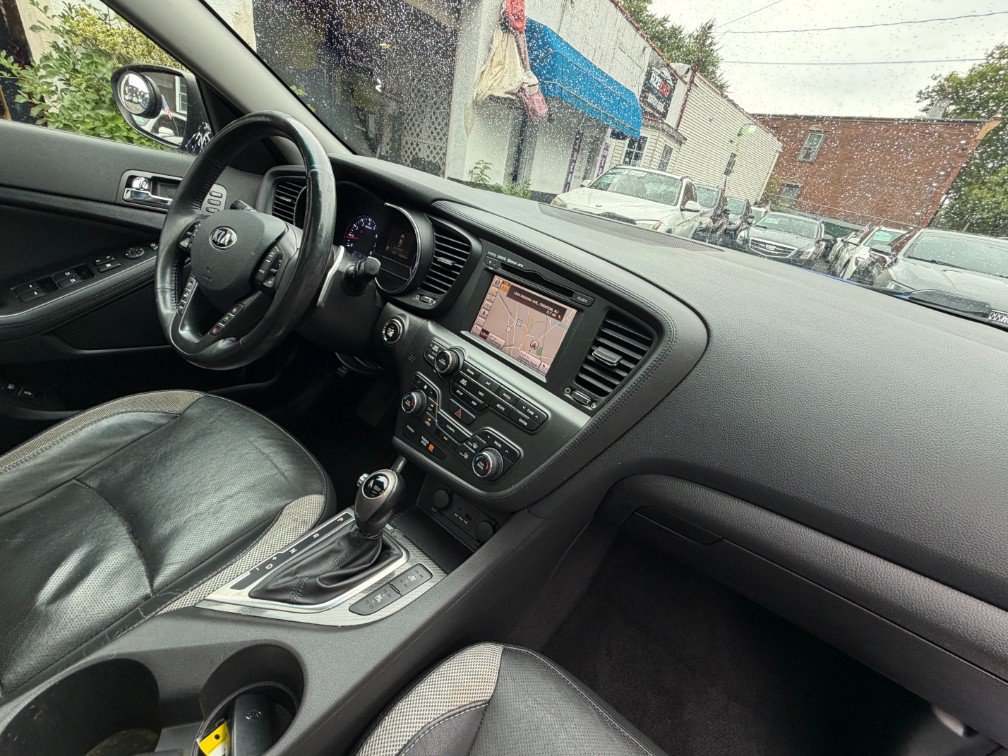 Used 2013 Kia Optima SX w/ Premium Touring Pkg FWD image 41