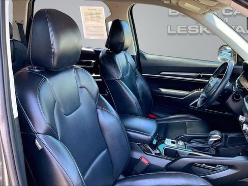 Used 2020 Kia Telluride LX AWD/4WD image 7