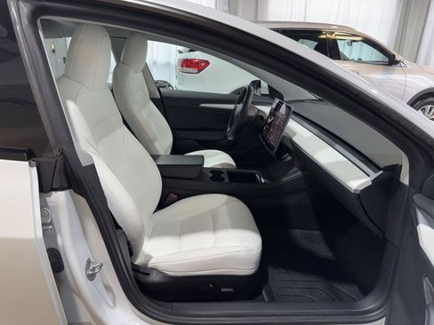 Used 2021 Tesla Model 3 Standard Range Plus RWD image 21