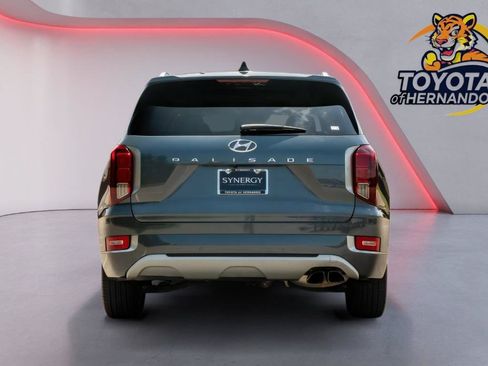 Used 2021 Hyundai Palisade Limited FWD image 6