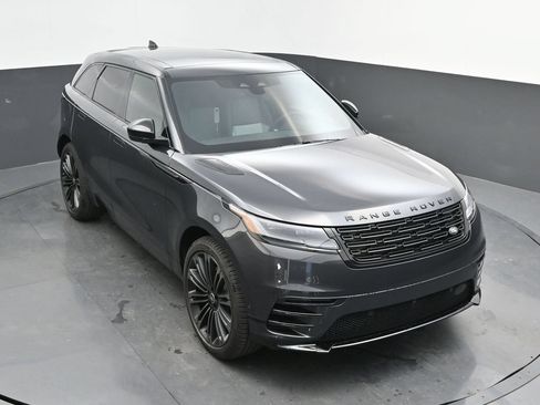 New 2026 Land Rover Range Rover Velar Dynamic SE AWD/4WD image 34