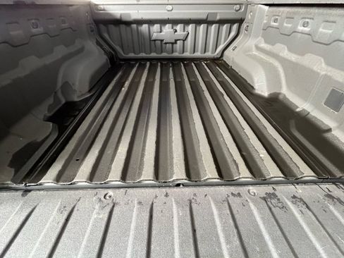 Used 2024 Chevrolet Colorado LT image 11