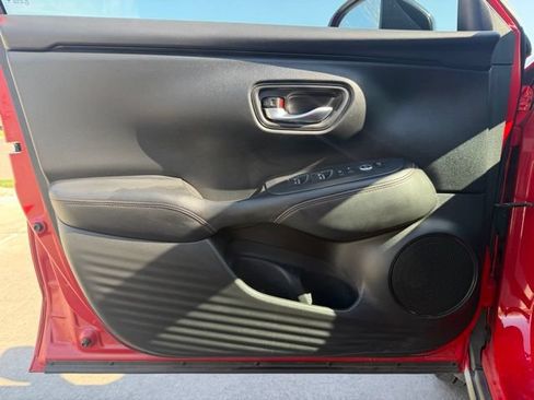 Used 2024 Honda HR-V Sport image 10