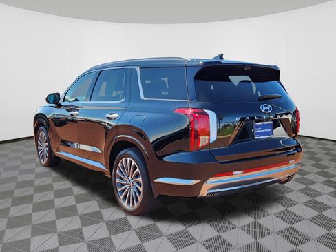 Used 2025 Hyundai Palisade Calligraphy AWD/4WD image 3