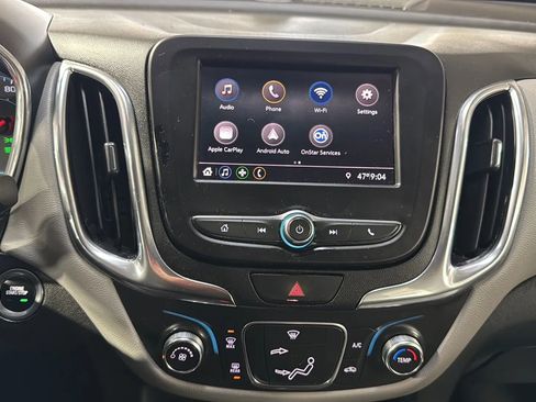 Used 2020 Chevrolet Equinox LS image 18