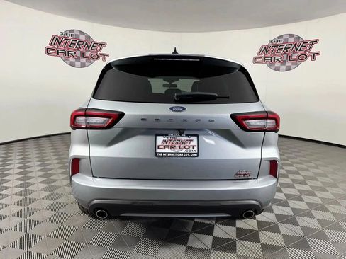 Used 2023 Ford Escape ST-Line image 6