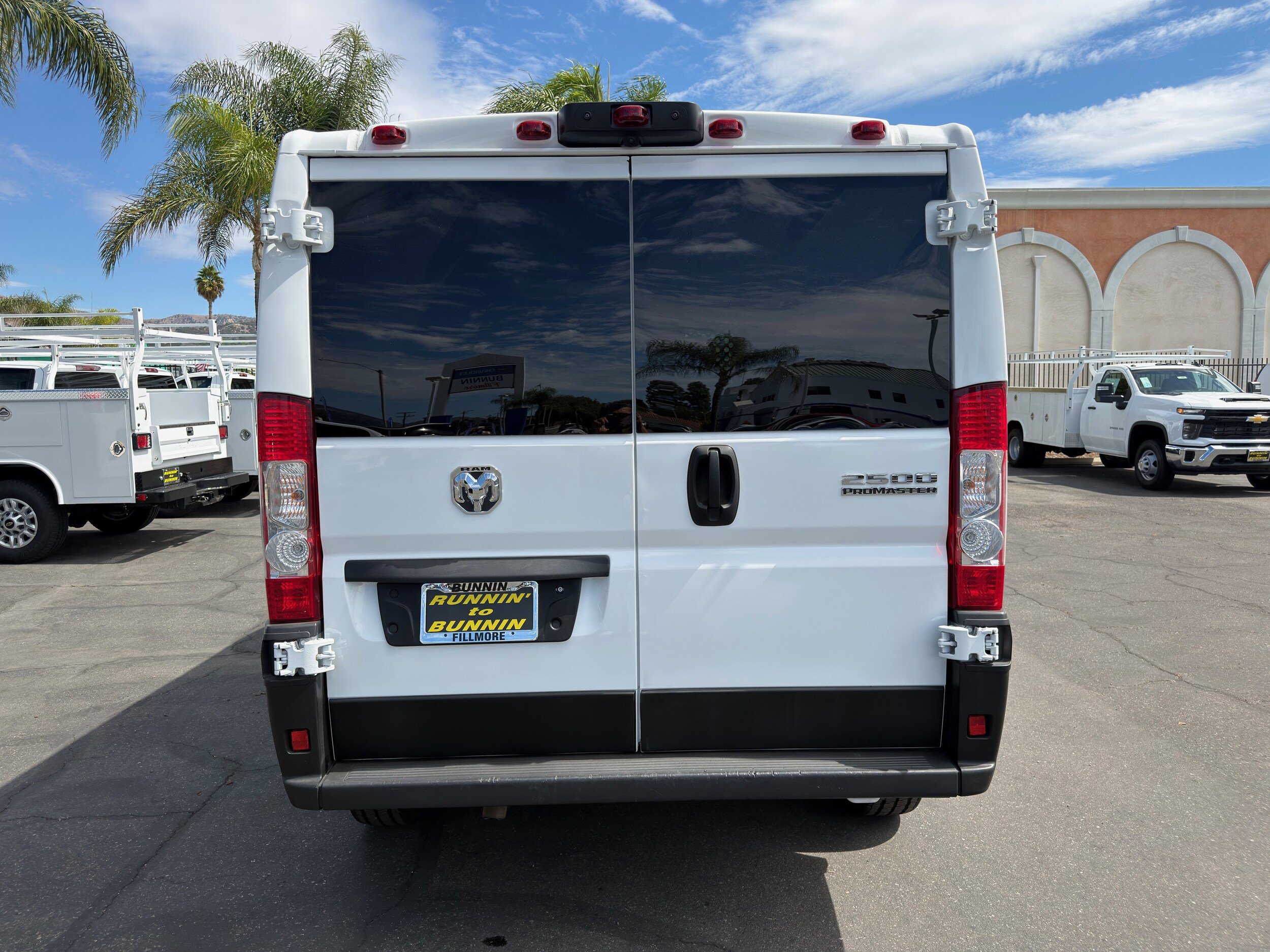 Used 2025 RAM ProMaster 2500 w/ U-Haul Equipment Group FWD image 7