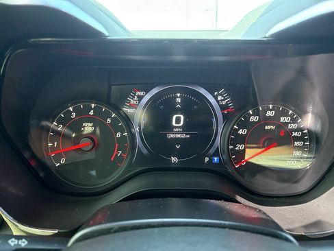 Used 2019 Chevrolet Camaro SS RWD image 15
