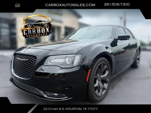 Used 2023 Chrysler 300 S RWD image 1