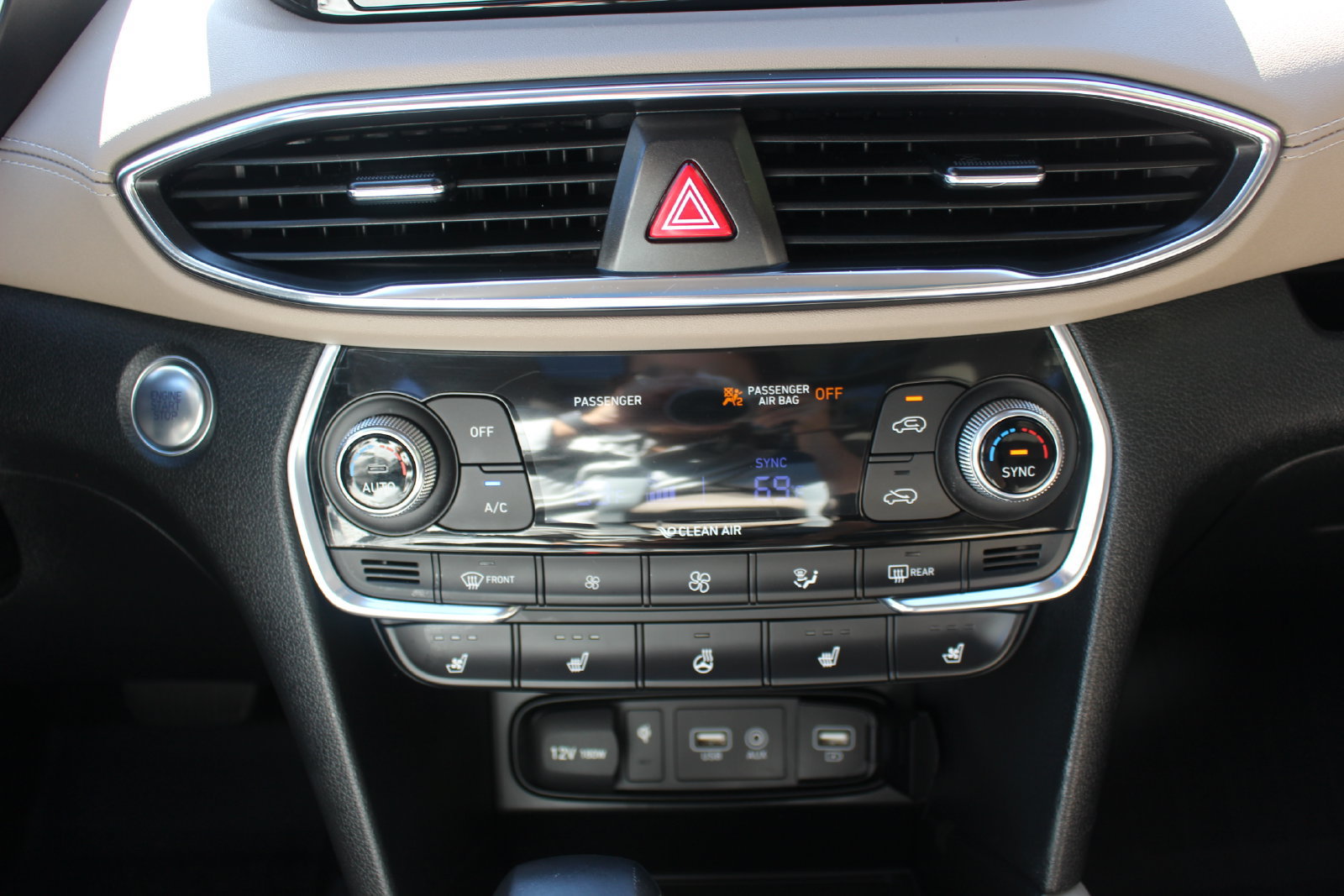 Used 2020 Hyundai Santa Fe Limited FWD image 34