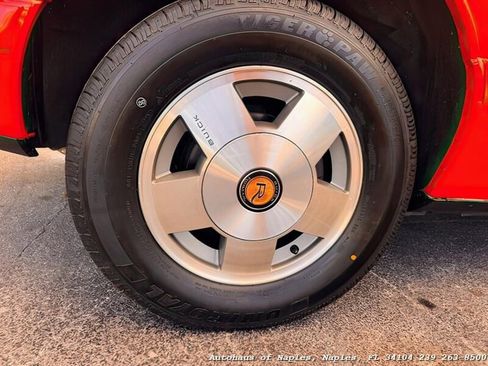 Used 1990 Buick Reatta Convertible image 20