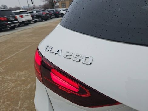 Certified 2025 Mercedes-Benz GLA 250 4MATIC image 6