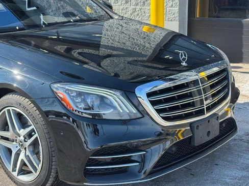 Used 2019 Mercedes-Benz S 560 4MATIC Sedan w/ AMG Line Exterior image 51