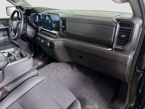 Used 2025 Chevrolet Silverado 1500 LT image 29