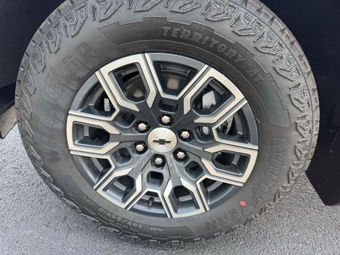 New 2026 Chevrolet Colorado Z71 w/ Technology Package image 10