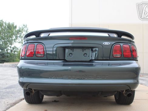 Used 1998 Ford Mustang GT RWD image 34