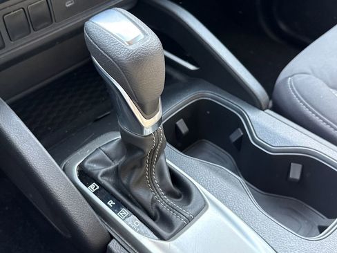 Used 2022 Nissan Frontier SV image 23