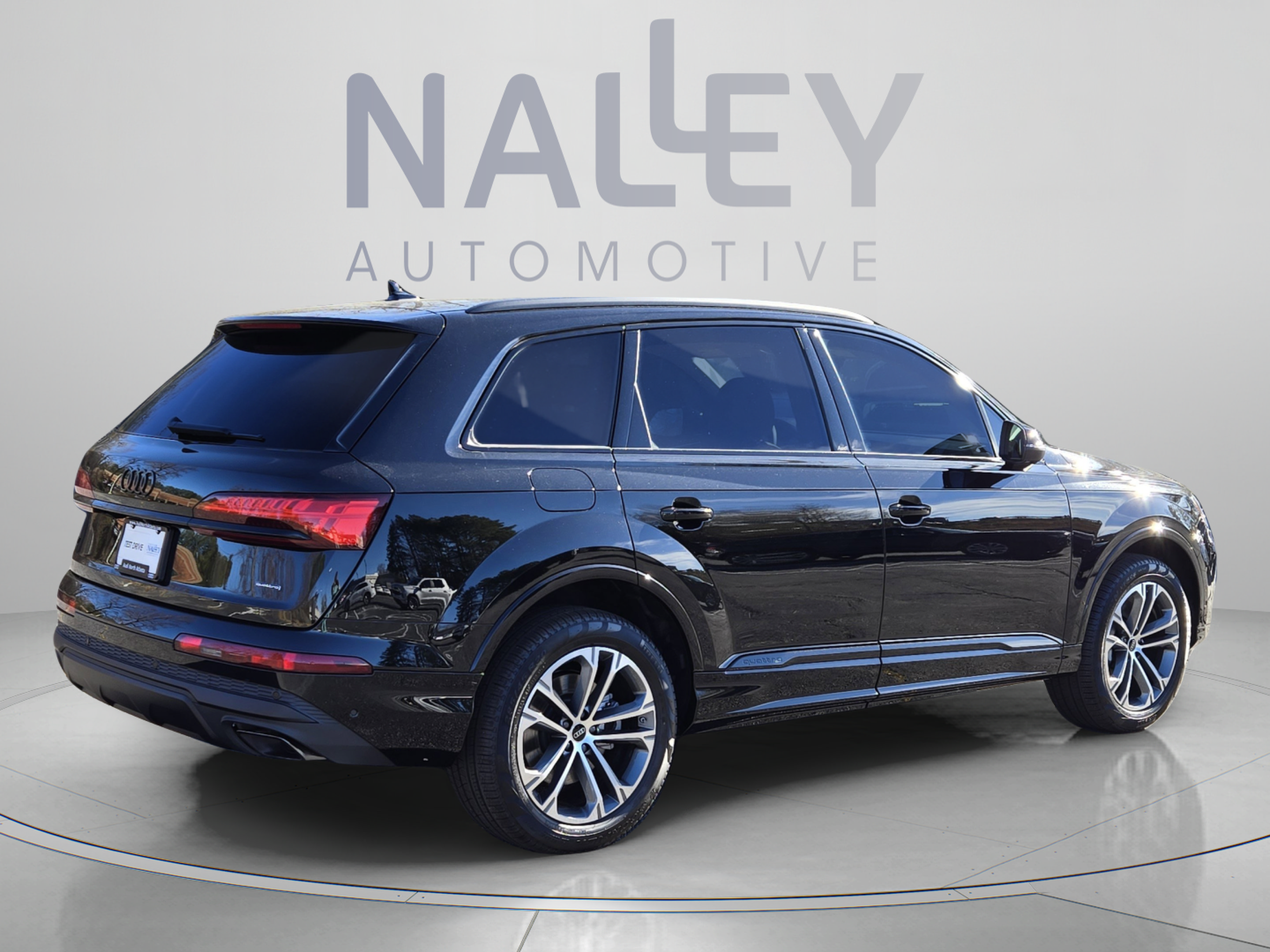Used 2026 Audi Q7 2.0T Premium AWD/4WD image 8