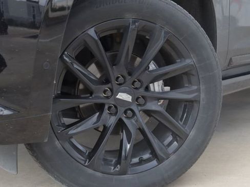 Certified 2023 Cadillac Escalade Sport Platinum w/ LPO, ONYX Package image 2