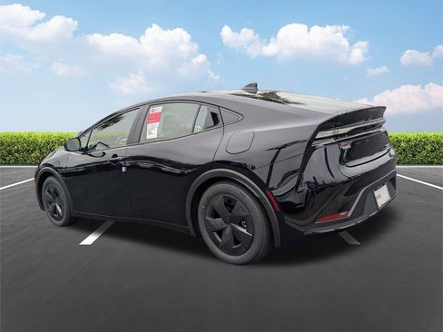 New 2026 Toyota Prius Plug-In Hybrid image 7