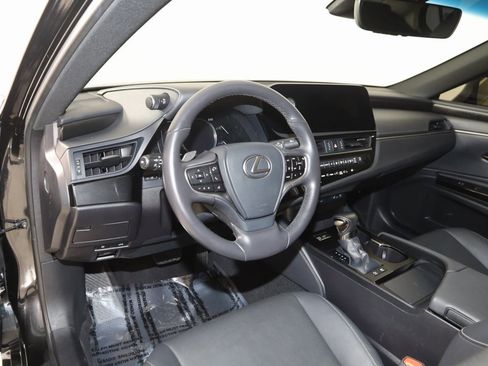 Used 2023 Lexus ES 300h w/ Premium Package image 26