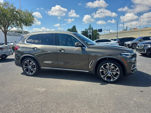 Used 2023 BMW X5 sDrive40i w/ Climate Comfort Package RWD image 1
