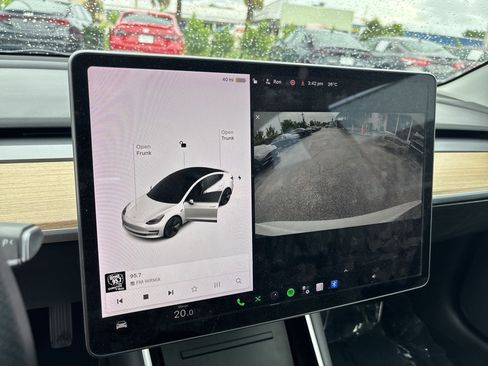 Used 2019 Tesla Model 3 Long Range RWD image 20