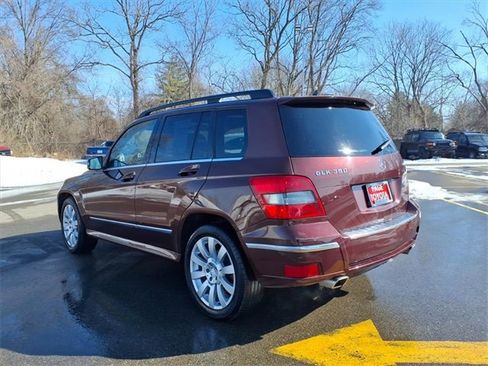 Used 2011 Mercedes-Benz GLK 350 4MATIC image 5
