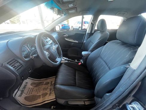 Used 2011 Toyota Corolla S image 9
