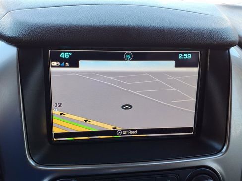 Used 2020 Chevrolet Suburban Premier image 9