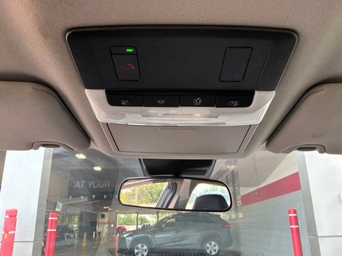Used 2025 Nissan Altima 2.5 SV FWD image 16