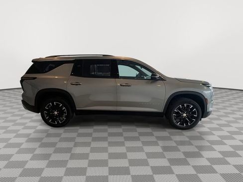 New 2026 Chevrolet Traverse LT w/ Sun and Wheel Package image 12