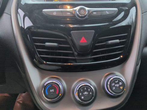 Used 2020 Chevrolet Spark LS image 21