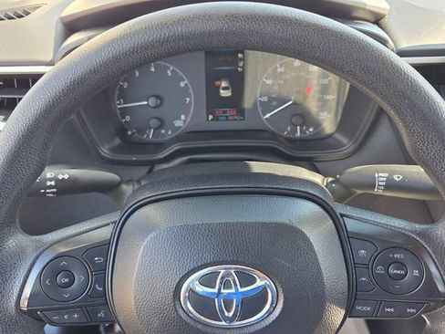 Used 2023 Toyota Corolla LE FWD image 22