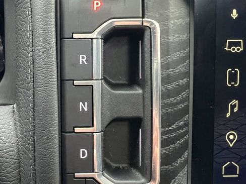 Used 2022 GMC Yukon Denali image 13