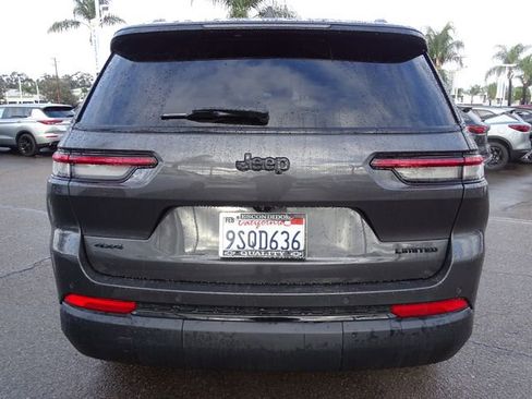 Used 2025 Jeep Grand Cherokee L Limited w/ Black Appearance Package image 2