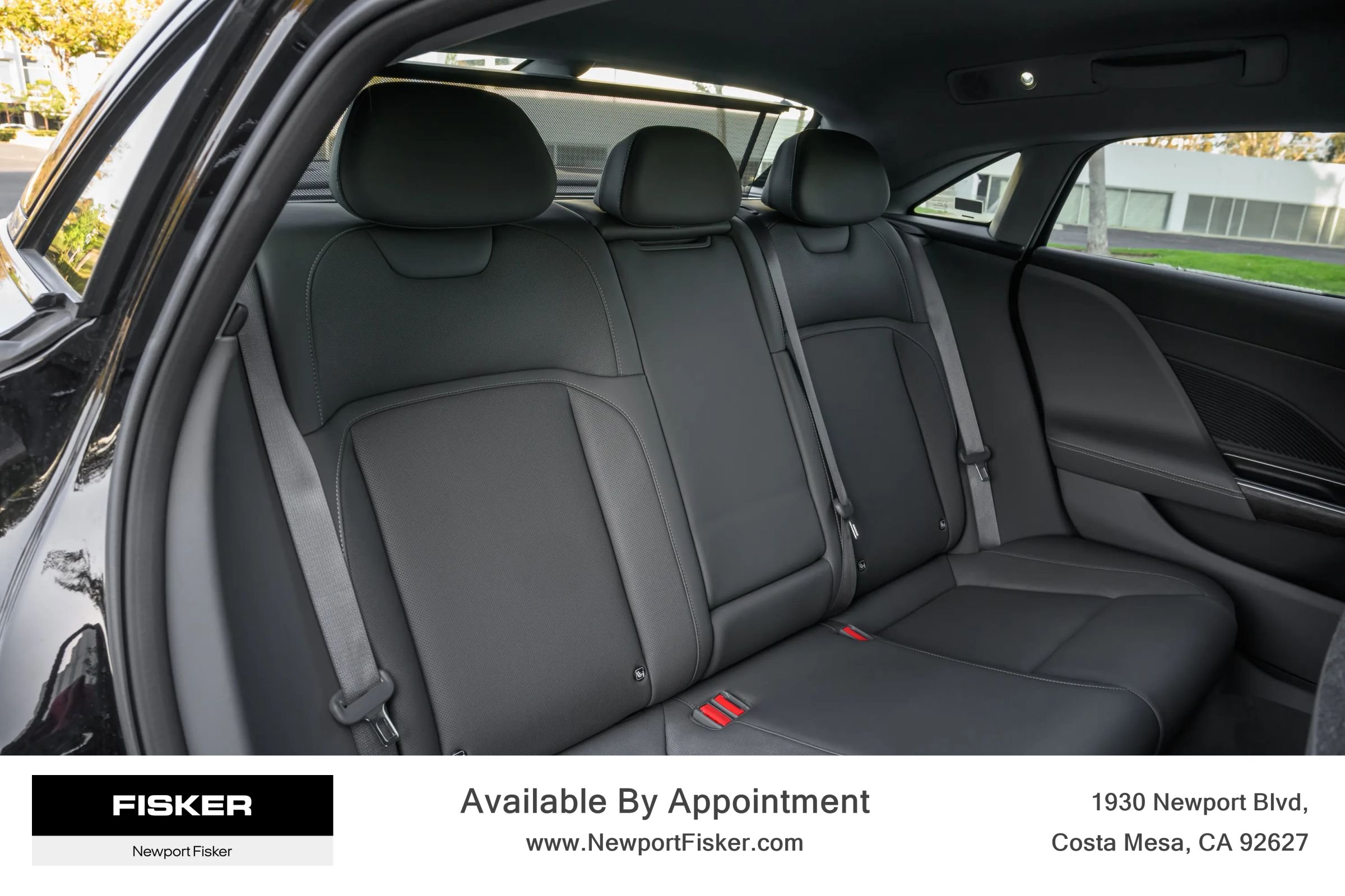 Used 2025 Lucid Air Touring AWD/4WD image 30
