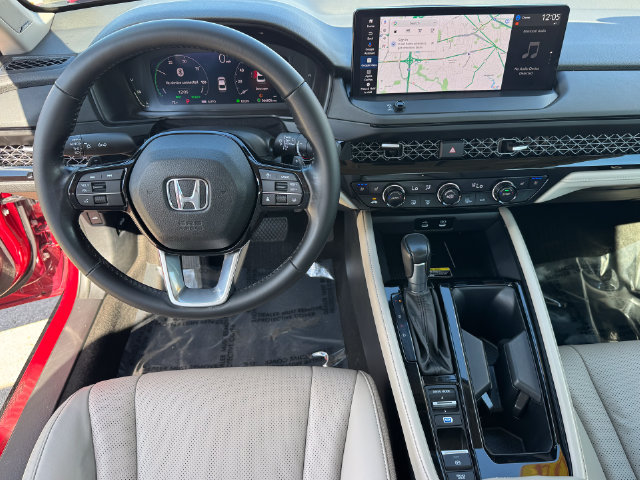 Used 2024 Honda Accord Touring image 15