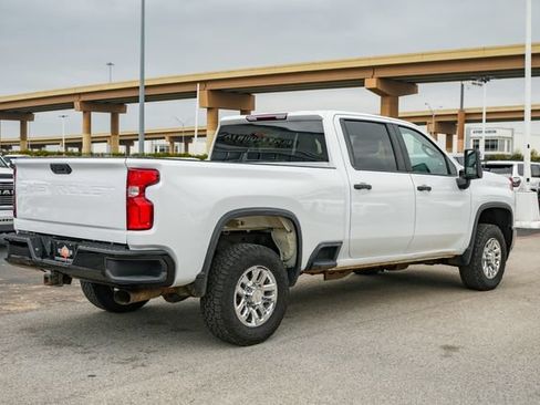 Used 2021 Chevrolet Silverado 2500 Custom w/ Custom Value Package AWD/4WD image 6