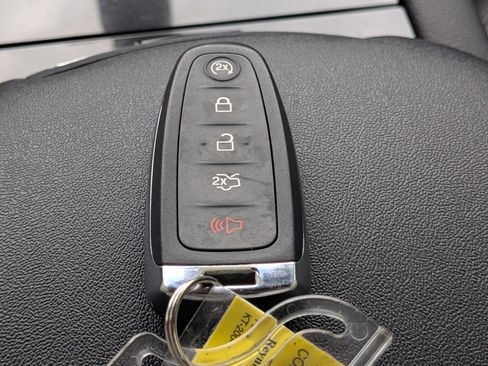 Used 2015 Ford Taurus SHO w/ Equipment Group 401A AWD/4WD image 32