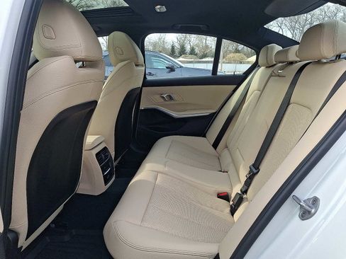 Used 2025 BMW 330i xDrive Sedan w/ M Sport Package image 10