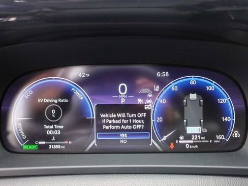 Certified 2023 Toyota Crown XLE image 15