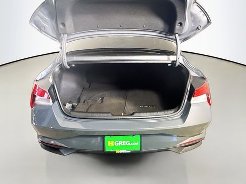 Used 2023 Hyundai Elantra SEL FWD image 35