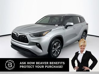 Certified 2023 Toyota Highlander XLE video 1