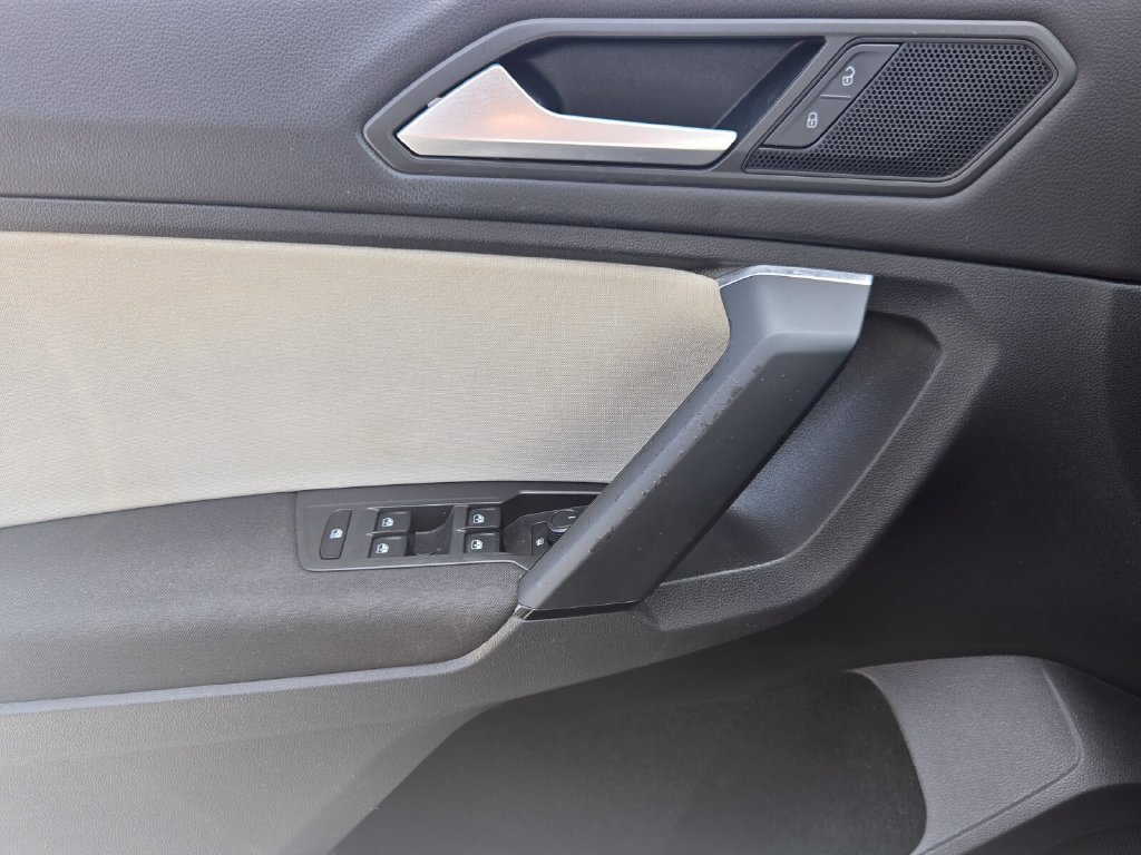 Used 2019 Volkswagen Tiguan S w/ Driver Assistance Package FWD image 27