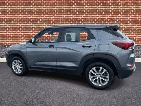 Used 2021 Chevrolet TrailBlazer LS image 3