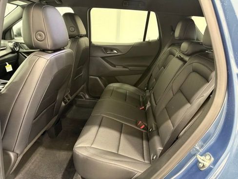 New 2026 Chevrolet Equinox LT w/ Convenience Package II image 19